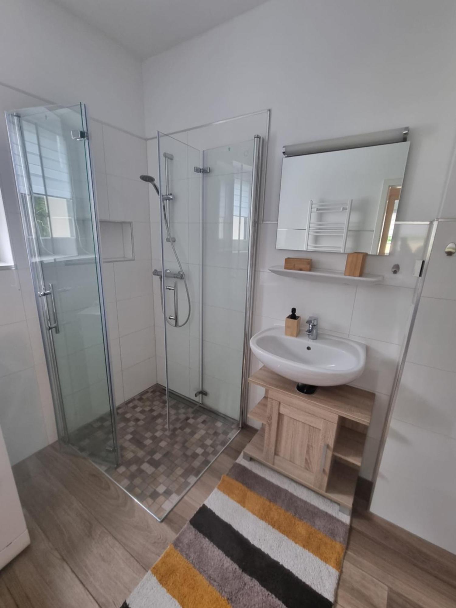Ferienwohnung Im Palais Am See Am Goitzschesee Bitterfeld-Wolfen Ruang foto